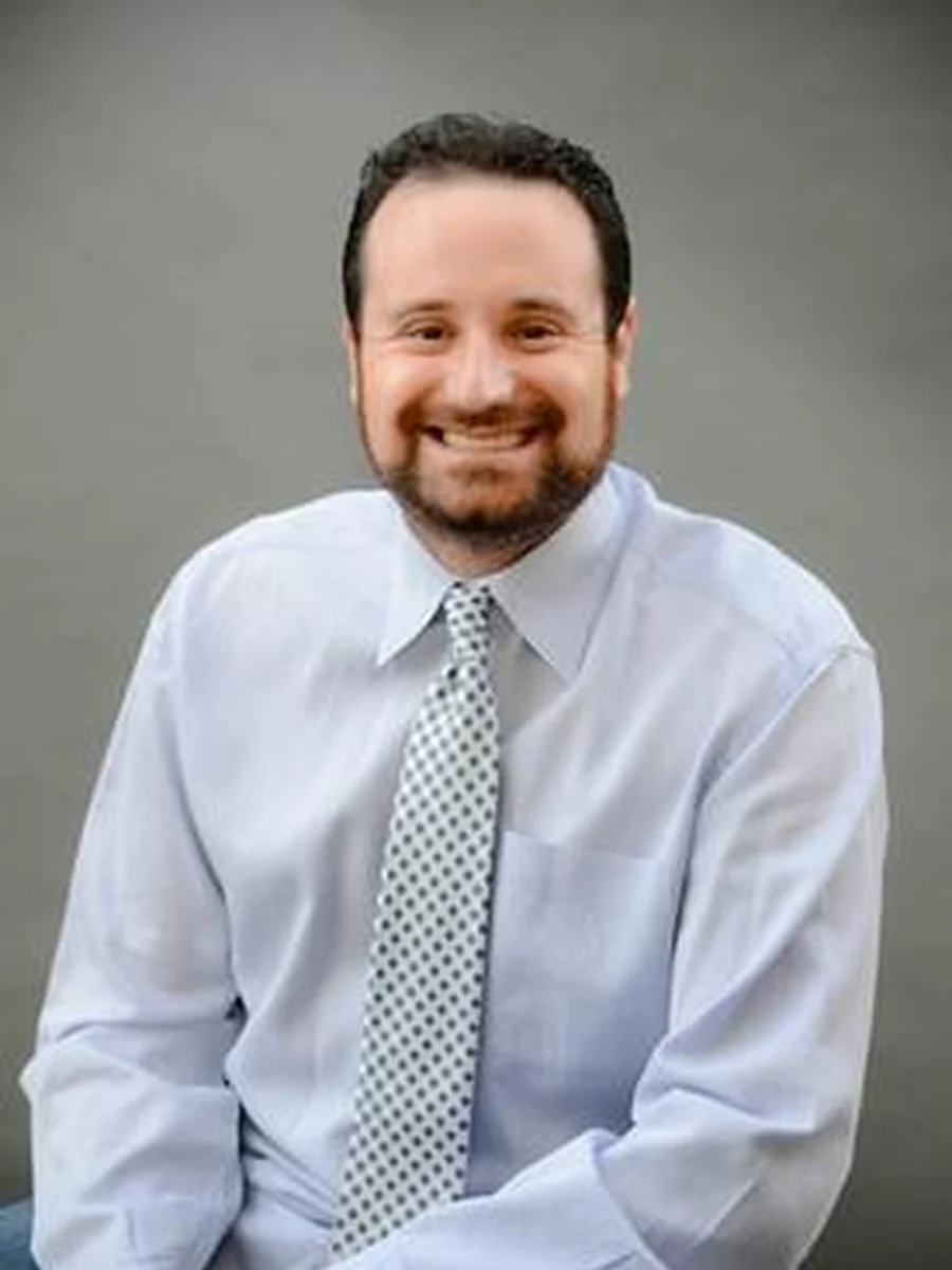 Dr. Michael Narodovich, DMD